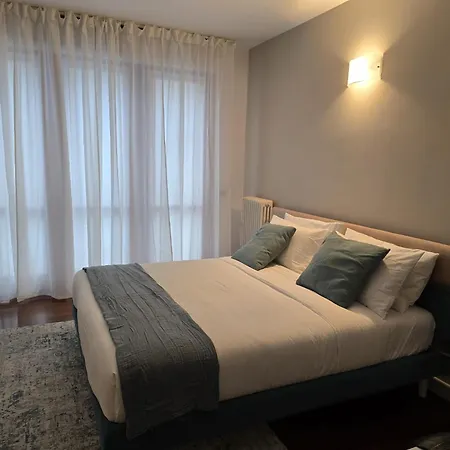 Апартаменты Elegante Centro By Icon7 Luxury *